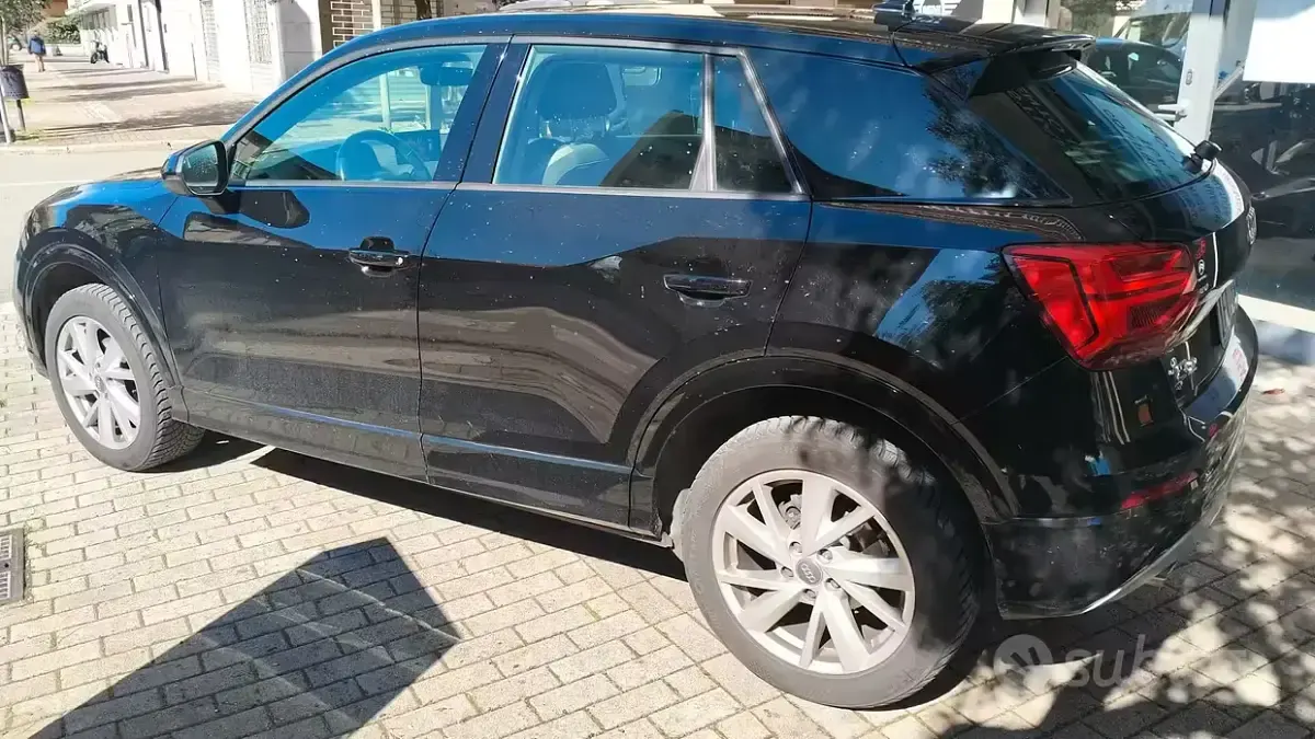 Usata Audi Q2 Business 116 CV (85 kW) 2019 Nero SUV