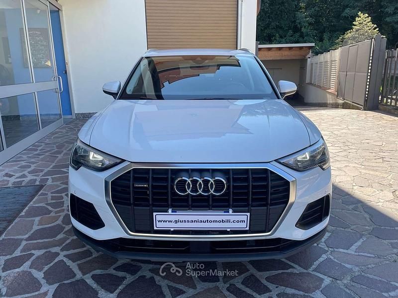 Usata Audi Q3 Business 190 CV (139 kW) 2020 Bianco ghiaccio SUV