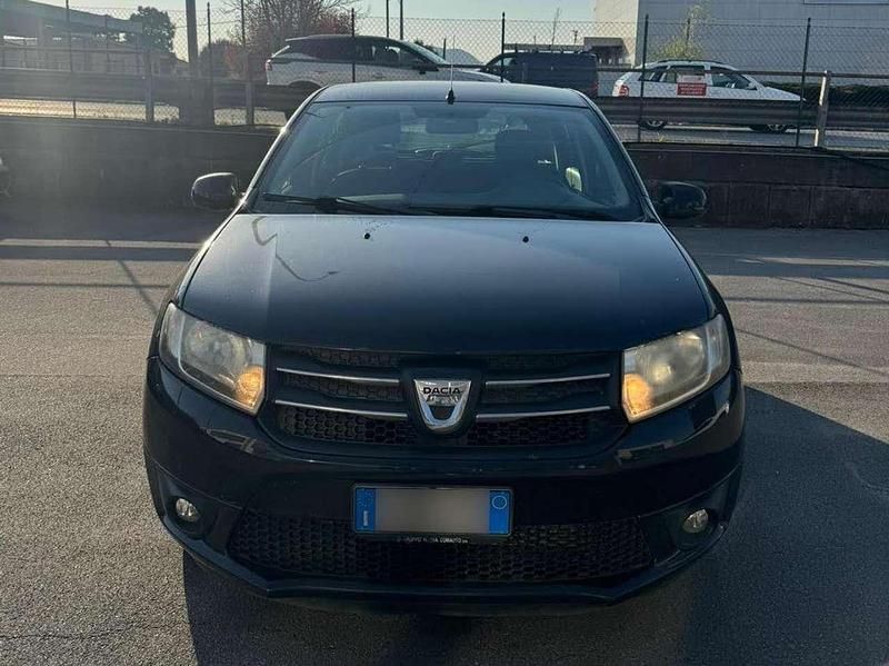 Usata Dacia Sandero Lauréate 75 CV (55 kW) 2013 Other Berlina