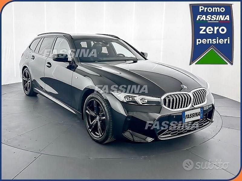 Nero Usata 2025 BMW 320e M Sport Station wagon | 43.900 € (Super prezzo) - Immagine 1/4