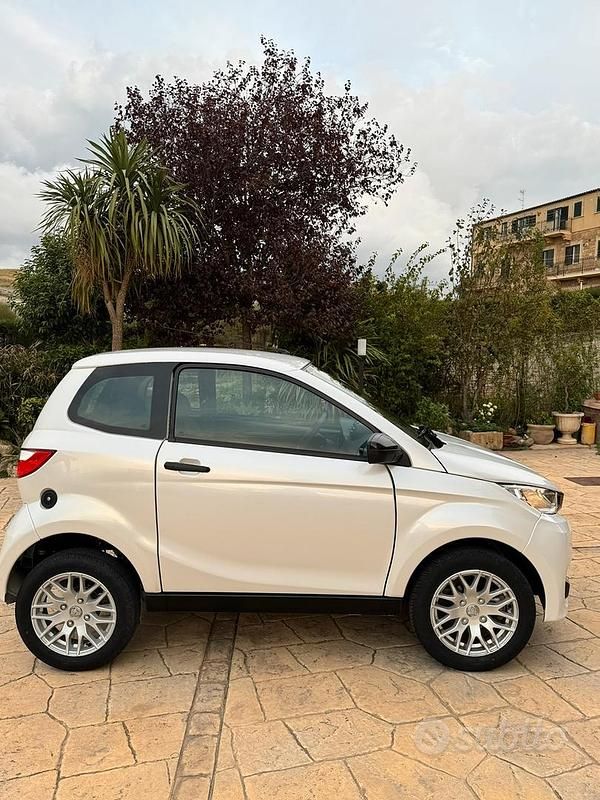 Usata Aixam City Pack 2022 Bianco Utilitaria