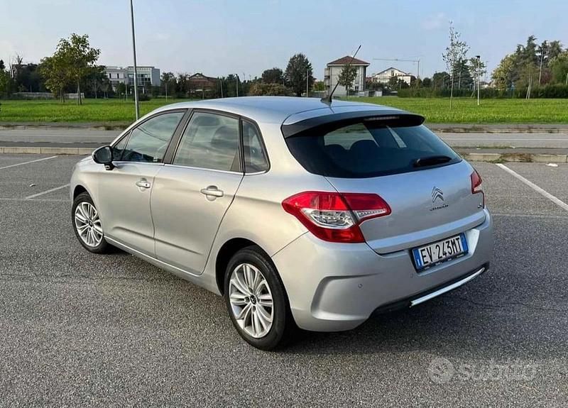 Usata Citroën C4 95 CV (69 kW) 2014 Nero Utilitaria