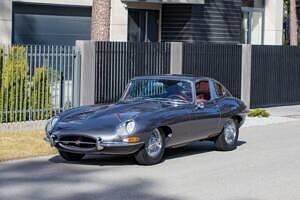 Usata Jaguar E-Type 269 CV (197 kW) 1966 Grigio Coupé