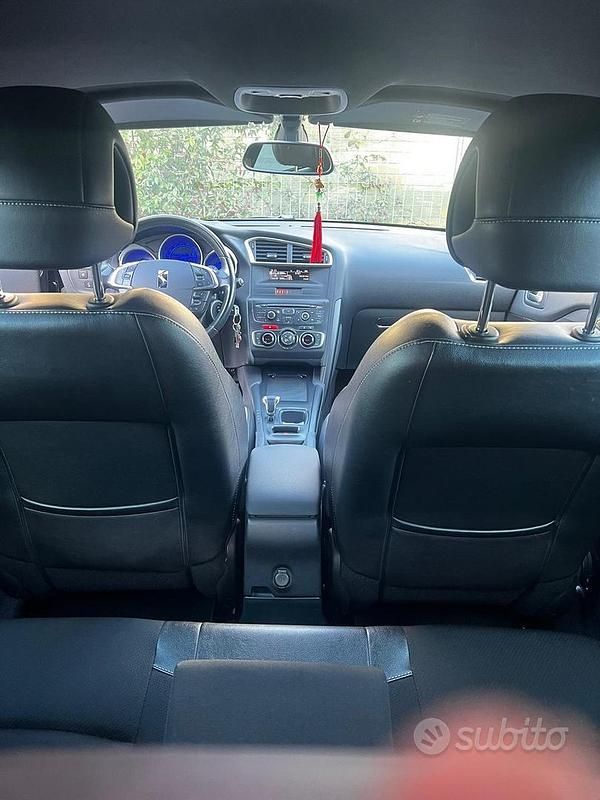 Usata DS Automobiles DS4 So Chic 114 CV (83 kW) 2014 Nero Berlina