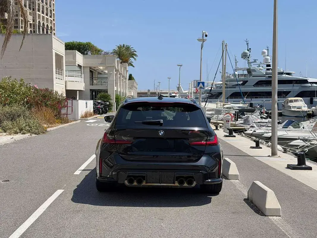 Usata BMW M3 Comfort Edition 551 CV (405 kW) 2026 Nero Station wagon