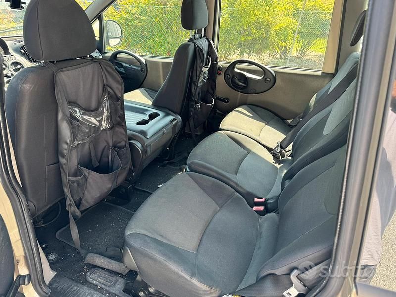 Usata Fiat Multipla 103 CV (75 kW) 2010 Monovolume