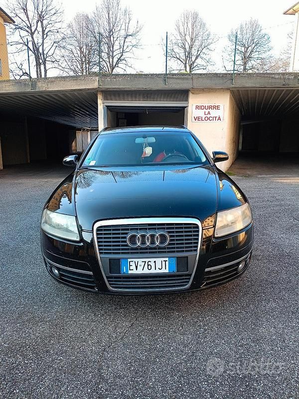 Usata Audi A6 140 CV (102 kW) 2005 Nero Station wagon