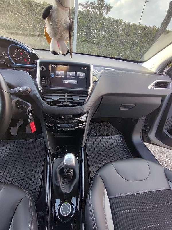 Usata Peugeot 2008 Allure 120 CV (88 kW) 2015 SUV
