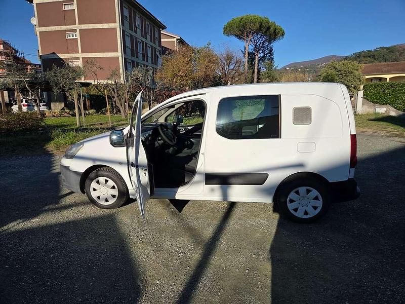 Usata Citroën Berlingo 110 CV (80 kW) 2009 Bianco Monovolume