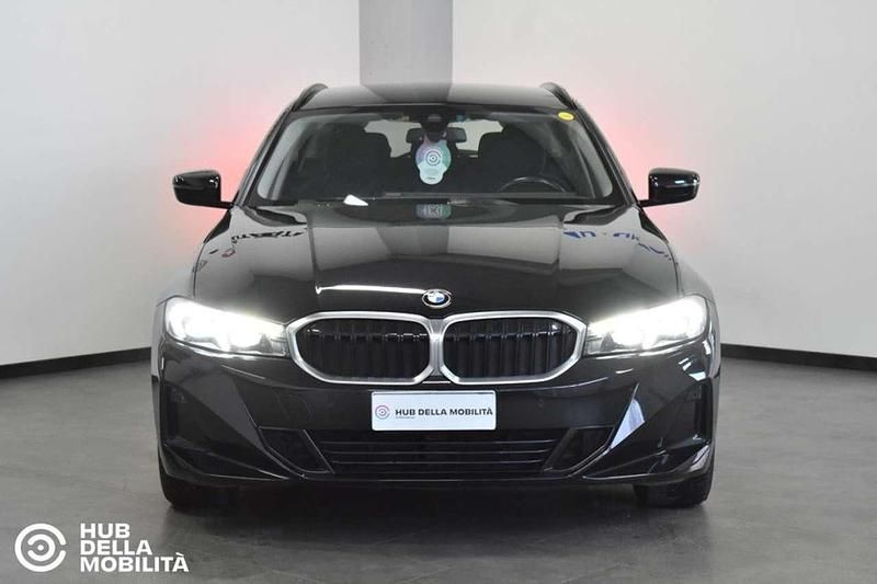 Usata BMW 318 150 CV (110 kW) 2022 Nero Station wagon