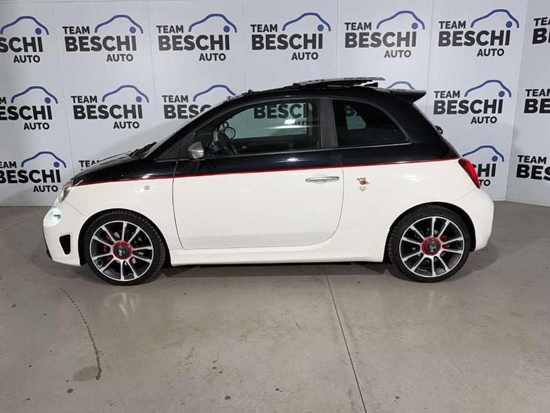 Usata Abarth 595C Turismo 165 CV (121 kW) 2021 Bicolore Cabrio