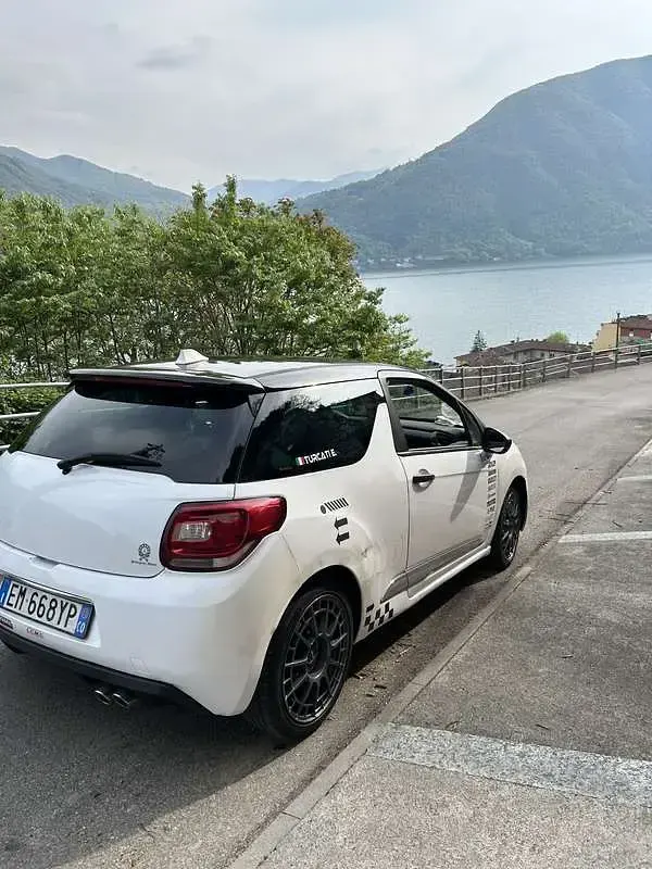 Usata Citroën DS3 Sport Chic 111 CV (81 kW) 2012 Berlina