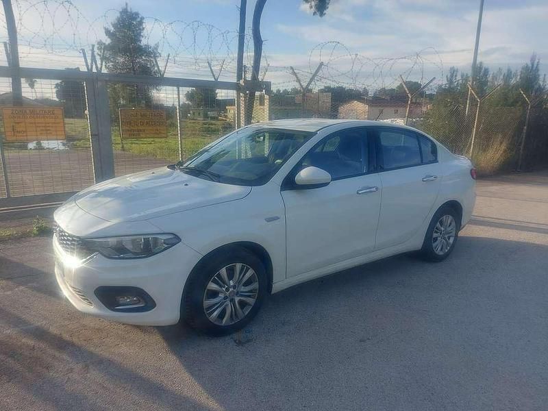 Usata Fiat Tipo Lounge 95 CV (69 kW) 2016 Berlina