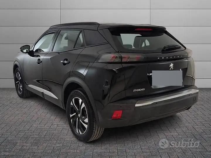 Usata Peugeot 2008 Allure 110 CV (80 kW) 2021 Nero SUV