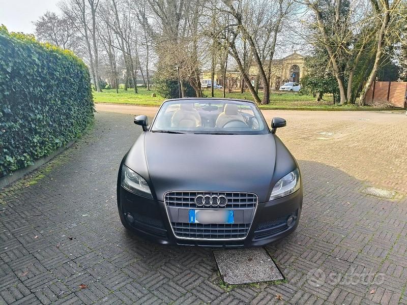 Usata Audi TT Roadster Ambiente 211 CV (155 kW) 2010 Nero Cabrio