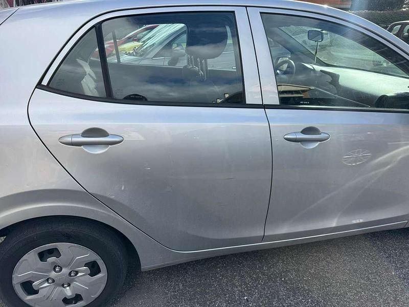 Usata Kia Picanto Urban 65 CV (47 kW) 2020 Argento Utilitaria