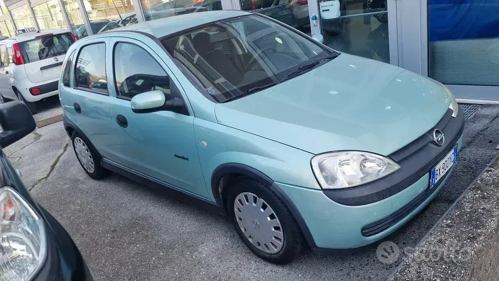 Usata Opel Corsa Club 75 CV (55 kW) 2002 Verde Utilitaria