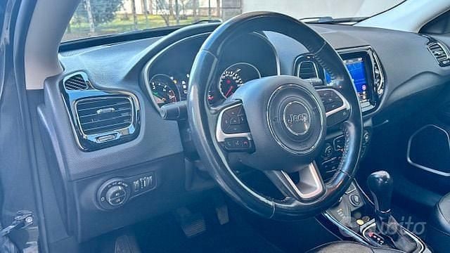 Usata Jeep Compass Limited 140 CV (102 kW) 2019 Grigio SUV