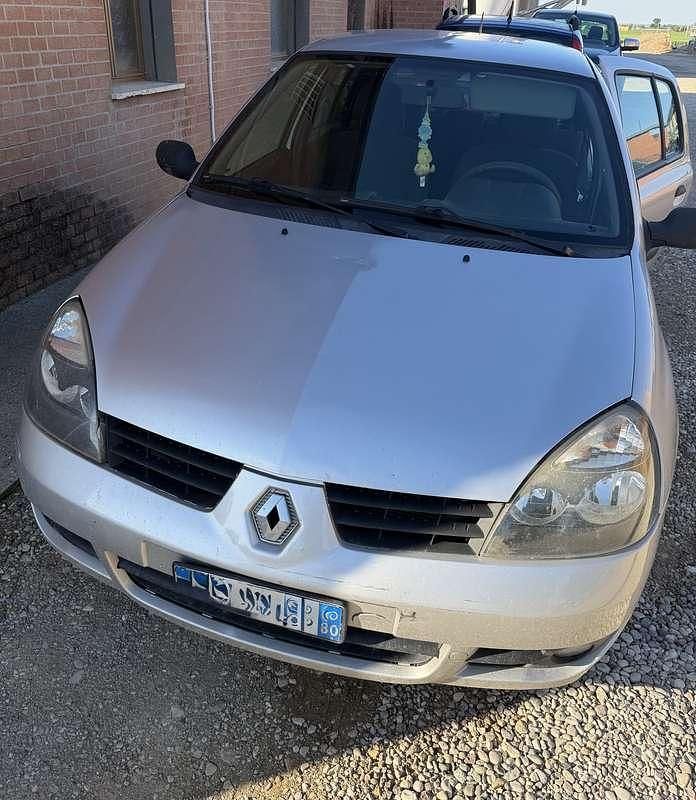 Gebraucht Renault Clio II 58 PS (42 kW) 2009 Limousine