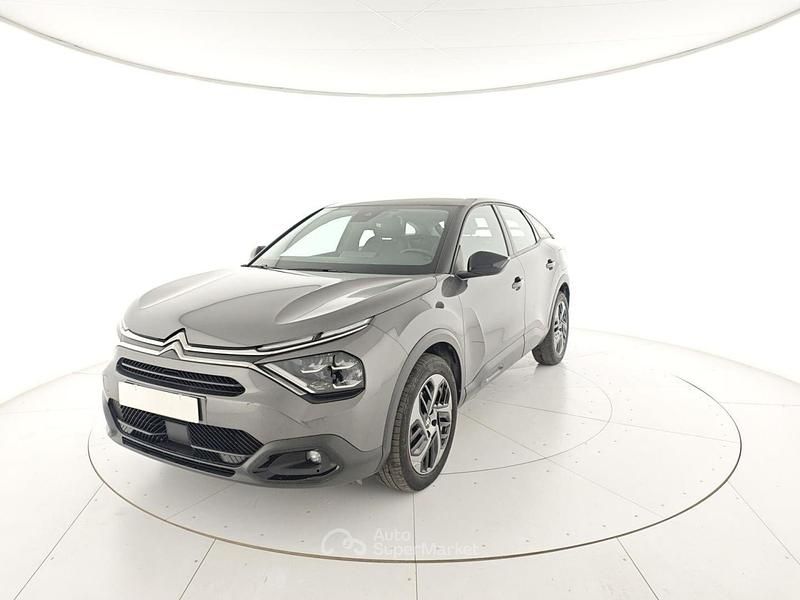 Gebraucht Citroën C4 Feel 131 PS (96 kW) 2023 Grau SUV