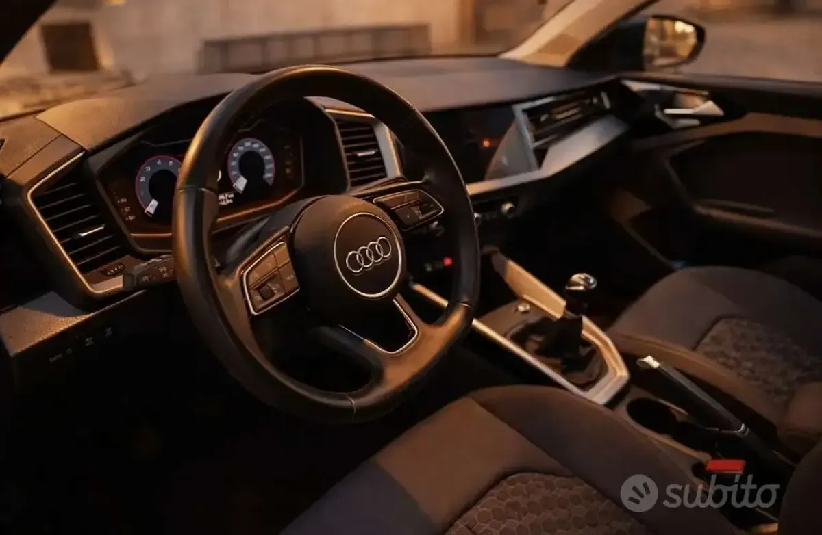 Usata Audi A1 Sportback S-Line 95 CV (69 kW) 2022 Grigio Utilitaria