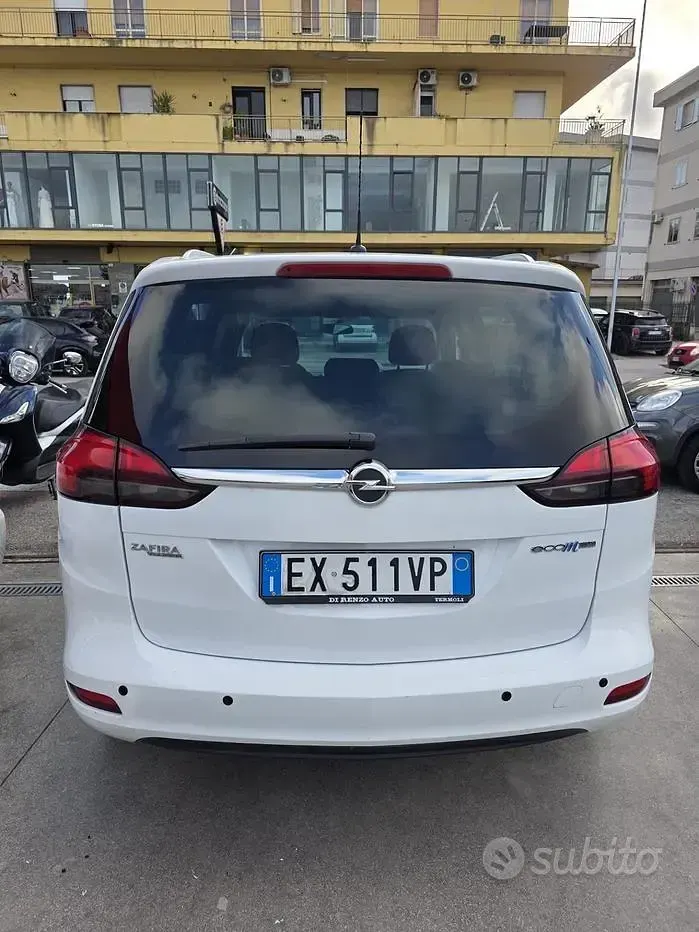 Usata Opel Zafira Tourer Cosmo 150 CV (110 kW) 2014 Bianco Monovolume