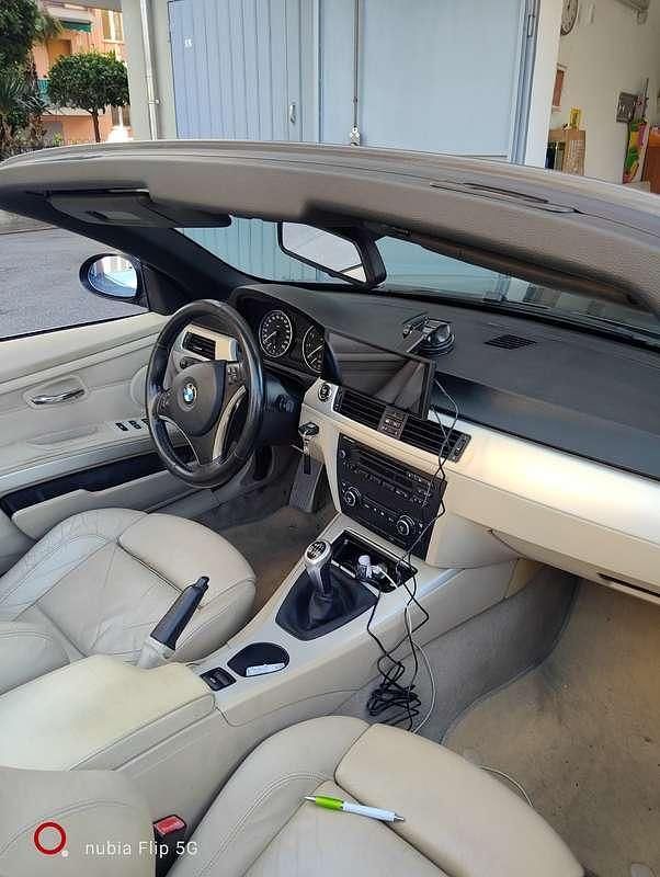 Usata BMW 320 Cabriolet 170 CV (125 kW) 2008 Cabrio