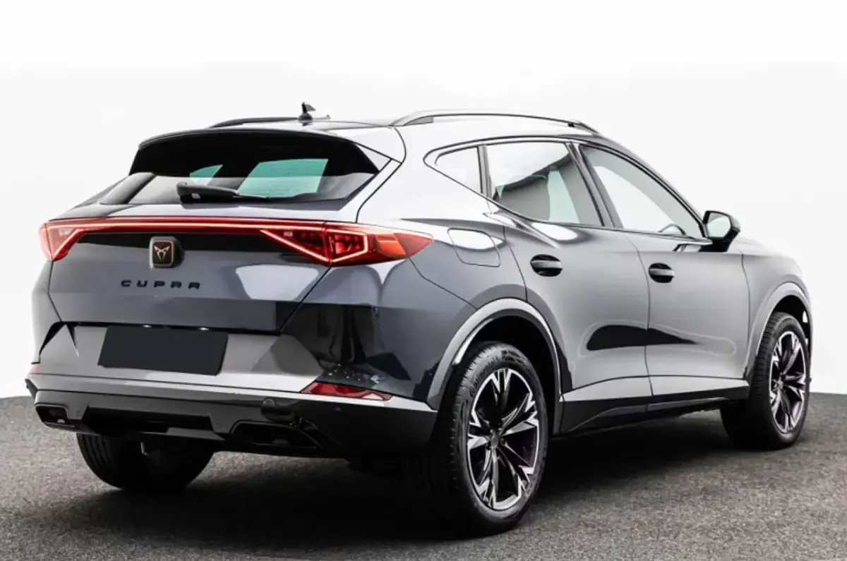 Usata Cupra Formentor 150 CV (110 kW) 2024 Grigio SUV