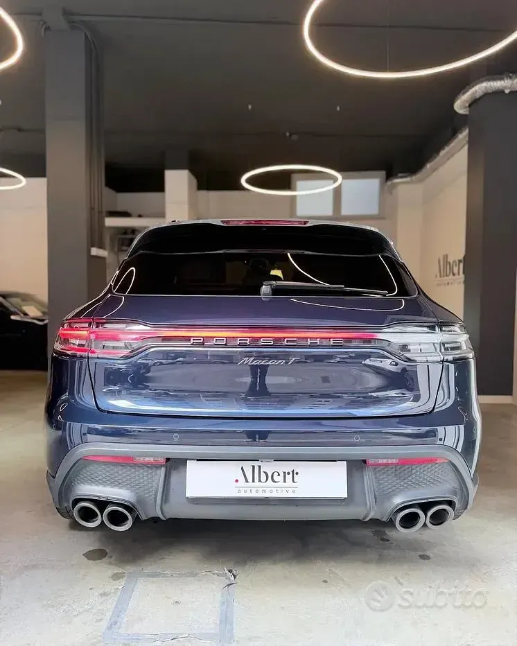 Usata Porsche Macan 265 CV (194 kW) 2022 Bluazzurro SUV