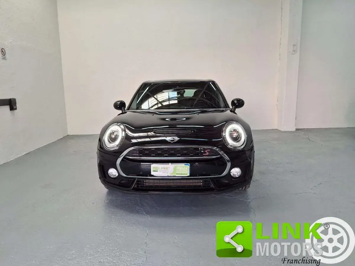 Usata Mini Cooper SD Clubman Hype 190 CV (139 kW) 2018 Nero Station wagon