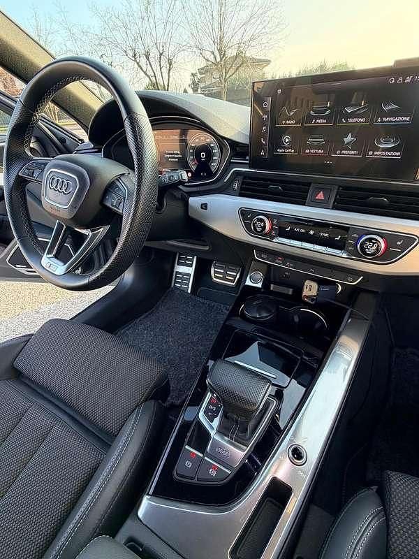 Usata Audi A4 S-Line 204 CV (150 kW) 2021 Grigio Station wagon