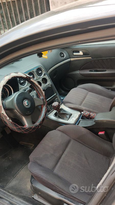 Usata Alfa Romeo 159 150 CV (110 kW) 2008 Grigio Station wagon