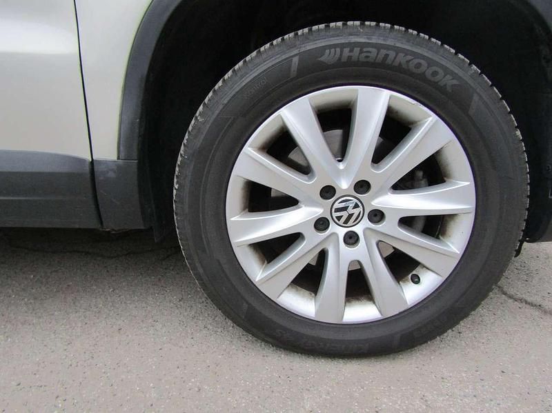 Usata VW Tiguan Sportline 200 CV (147 kW) 2010 Argento metallizzato SUV