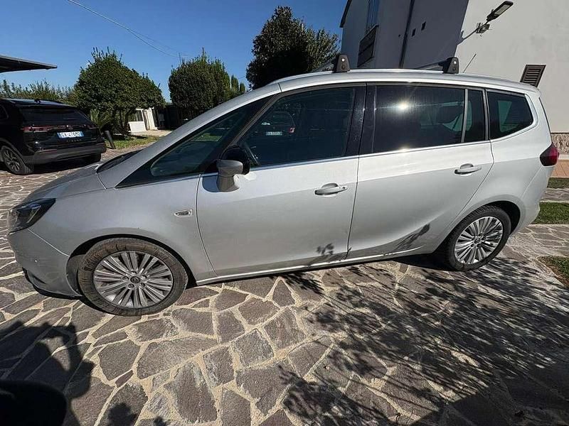 Usata Opel Zafira Tourer 170 CV (125 kW) 2019 Monovolume