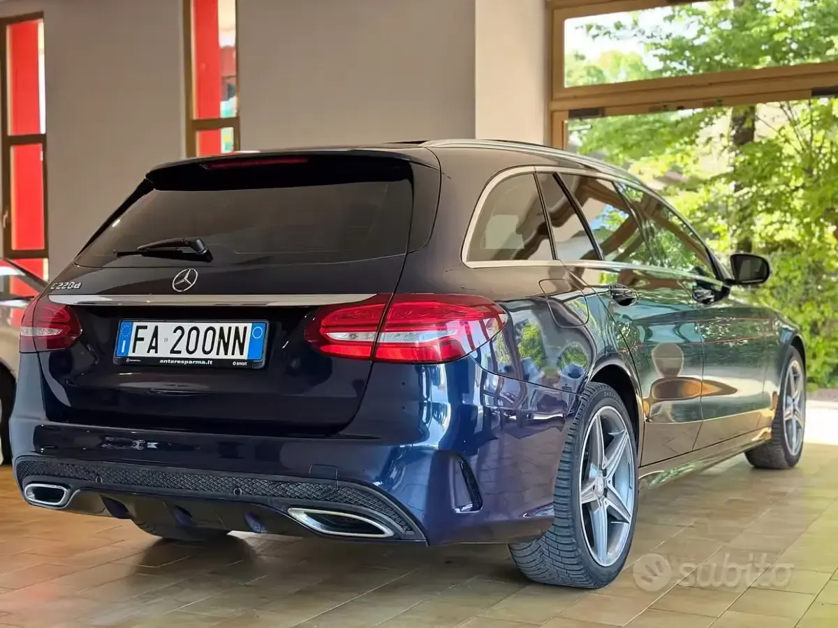 Gebraucht Mercedes C220 Premium 170 PS (125 kW) 2016 Blau Kombi