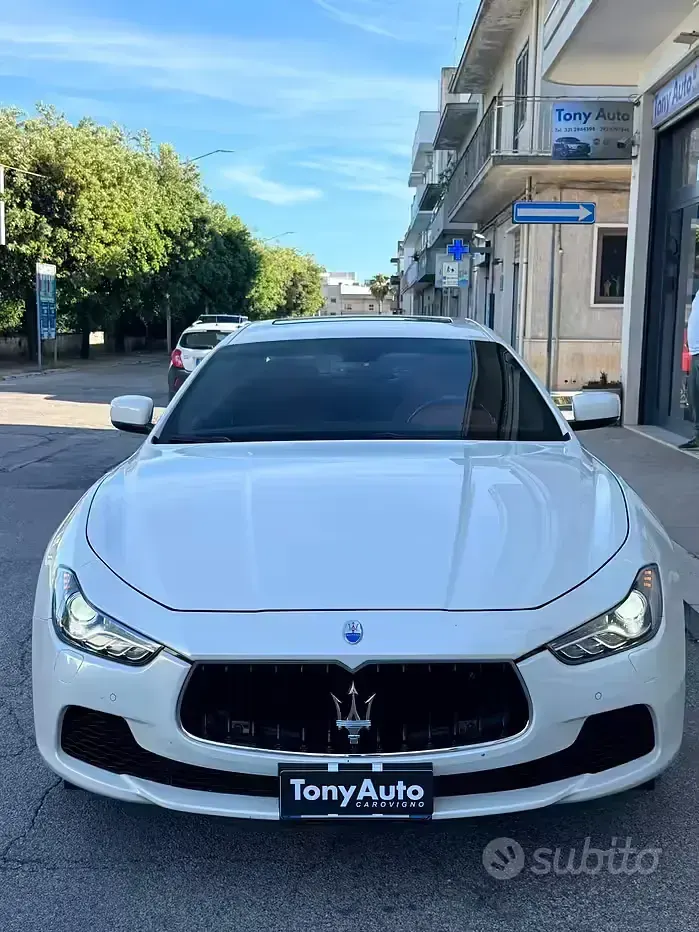 Usata Maserati Ghibli 410 CV (301 kW) 2015 Bianco Berlina