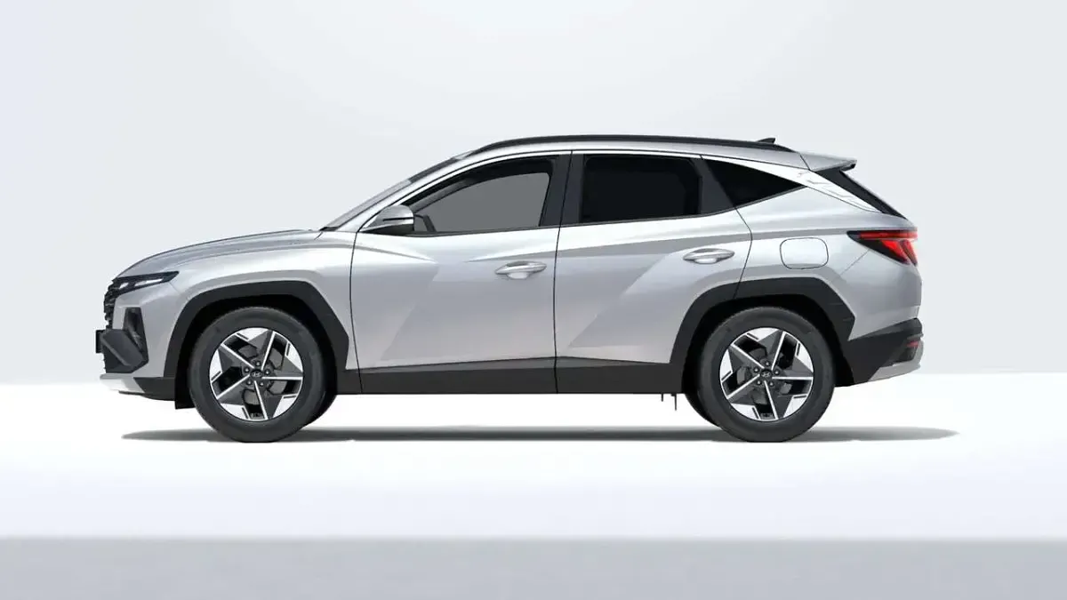 Nuova Hyundai Tucson 150 CV (110 kW) 2026 Shimmering silver SUV