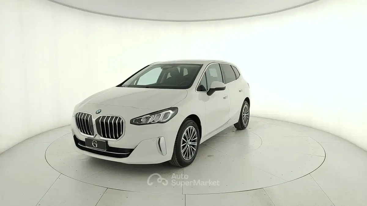 Usata BMW 218 Active Tourer Luxury Line 150 CV (110 kW) 2023 Monovolume