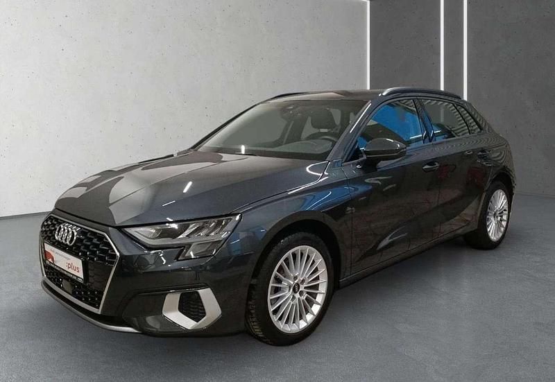 Usata Audi A3 Ambiente 116 CV (85 kW) 2024 Grigio Berlina