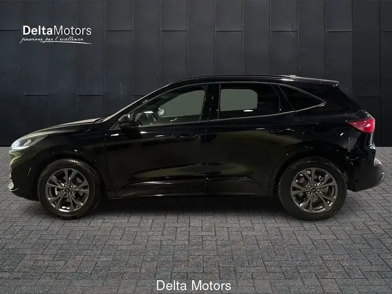 Usata Ford Kuga ST-Line 120 CV (88 kW) 2023 Nero SUV