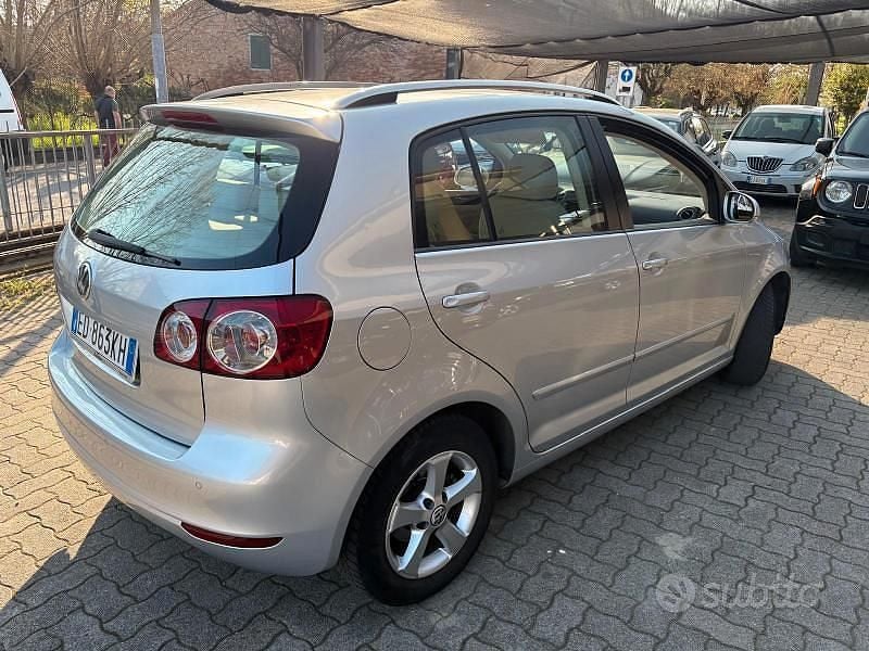 Usata VW Golf VI Highline 140 CV (102 kW) 2010 Grigio Utilitaria