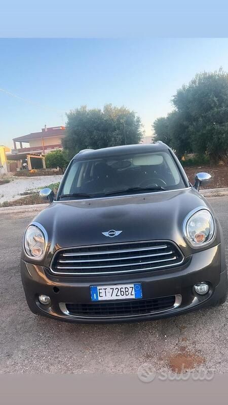 Usata Mini Countryman 111 CV (81 kW) 2013 Grigio SUV
