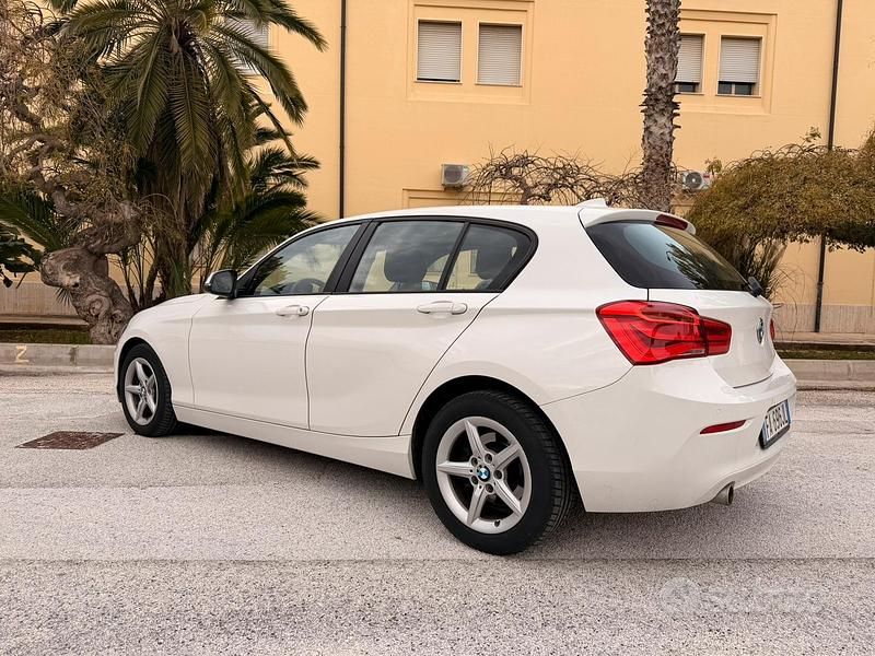 Usata BMW 116 Efficient Dynamics 2015 Bianco Utilitaria