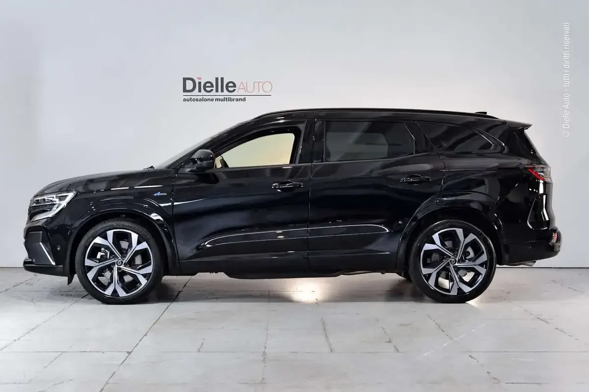 Usata Renault Espace Esprit Alpine 199 CV (146 kW) 2025 Noir étoilé metallizzato SUV