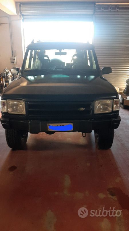 Usata 1999 Land Rover Discovery 2 SUV | 6499 € (Buon prezzo) - Immagine 1/2
