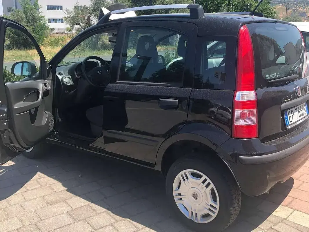 Usata Fiat Panda Classica 77 CV (56 kW) 2013 Nero Utilitaria