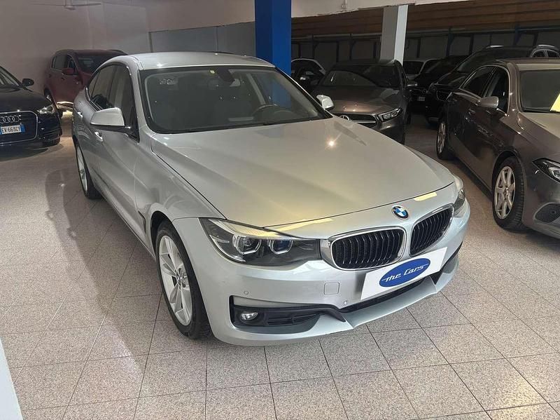 Usata BMW 318 Gran Turismo Sport Line 150 CV (110 kW) 2019 Argento Berlina
