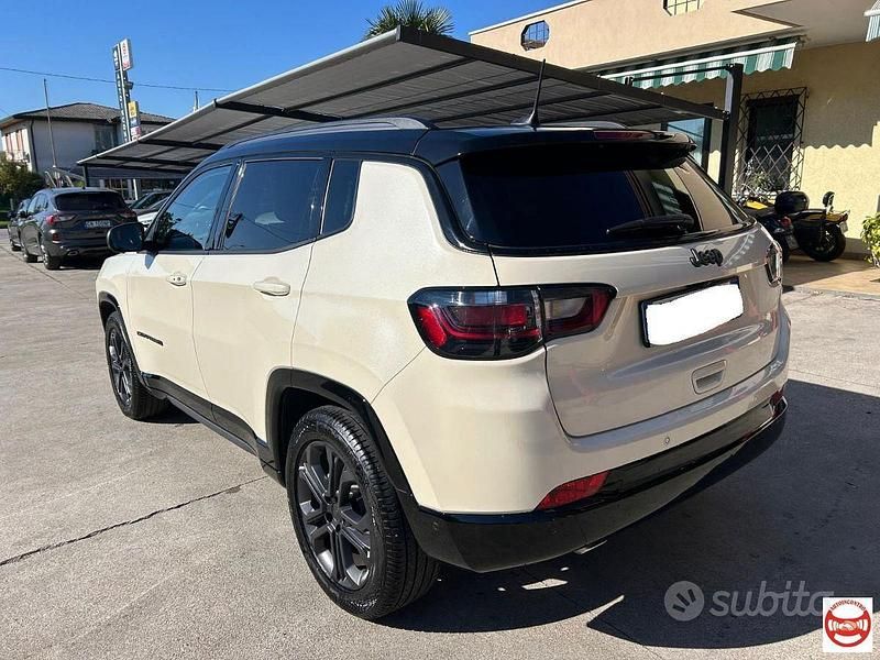 Usata Jeep Compass 131 CV (96 kW) 2021 Beige SUV