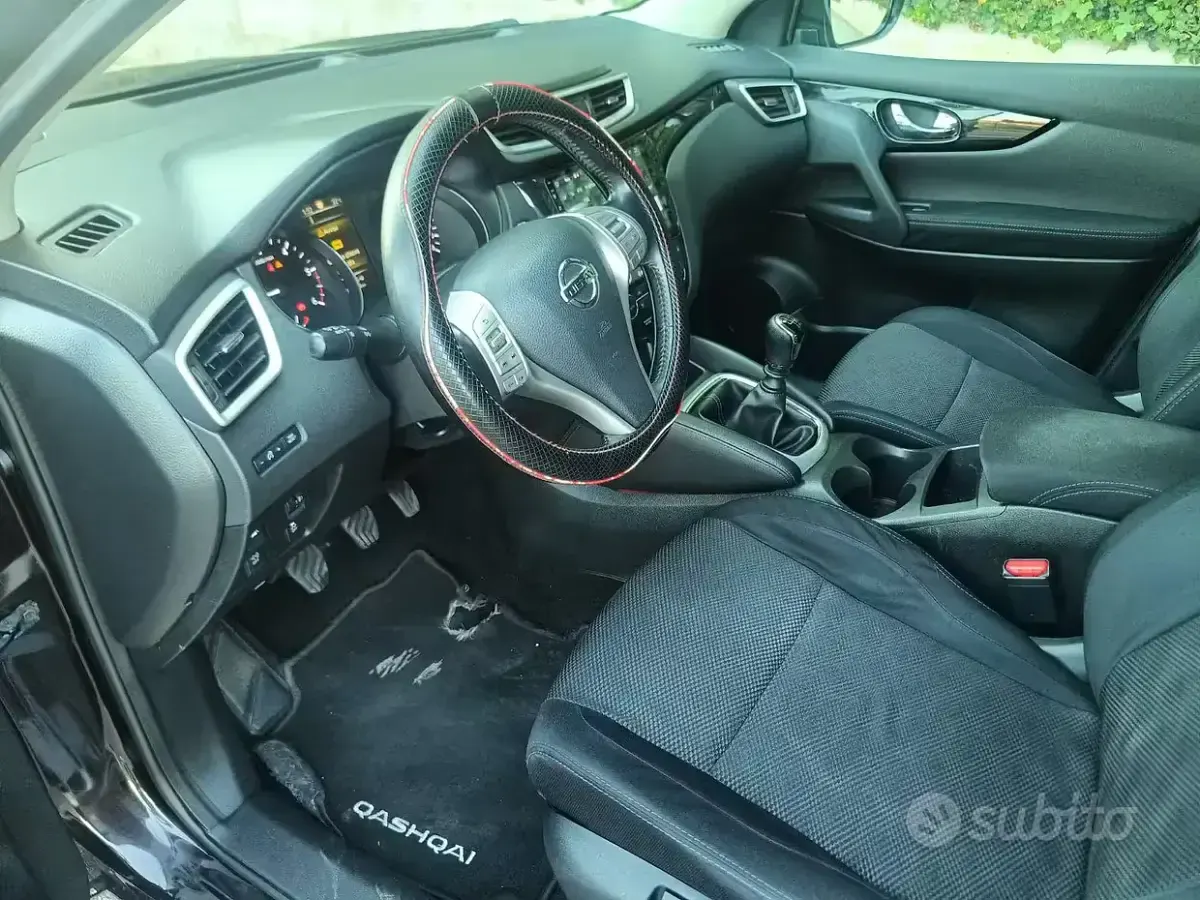 Usata Nissan Qashqai 110 CV (80 kW) 2017 SUV