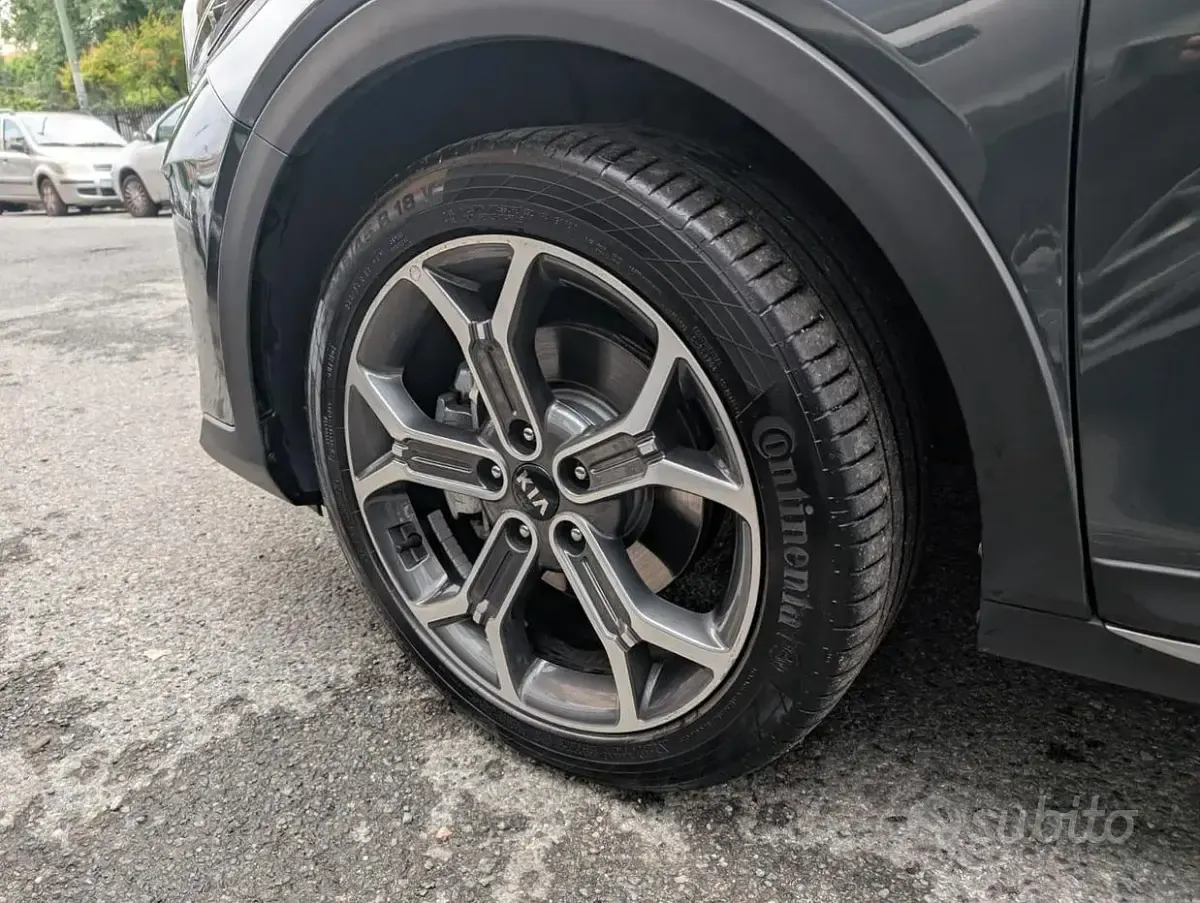 Usata Kia XCeed Style 120 CV (88 kW) 2020 Grigio SUV